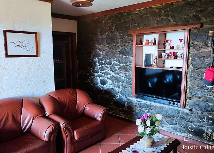 Rustic Calheta House